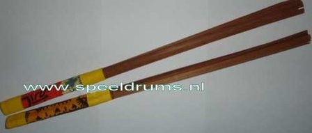 Akangatide Natural Wood Brushes / Paco Sery (1 paar)