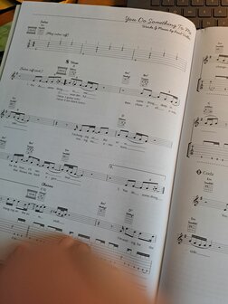 Open Chords: A Beginner's Guide with 18 Timeless Rock Riffs (Book/CD)