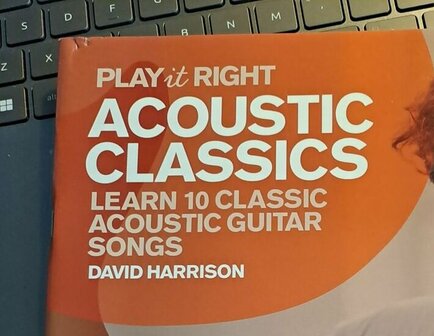 Open Chords: A Beginner's Guide with 18 Timeless Rock Riffs (Book/CD)