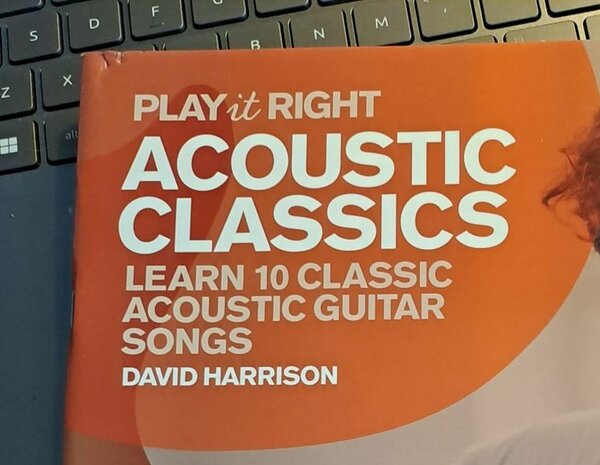 Open Chords: A Beginner's Guide with 18 Timeless Rock Riffs (Book/CD)